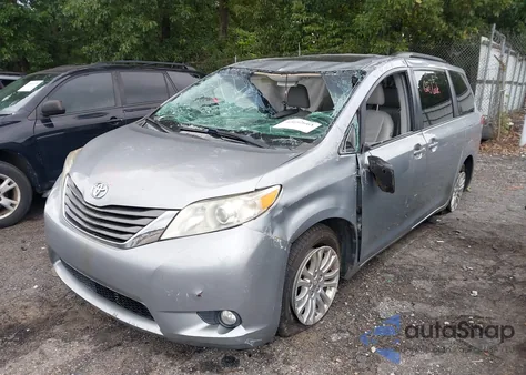 2014 Toyota Sienna Xle V6 8 Passenger from USA, damaged, VIN 5TDYK3DC2ES484678